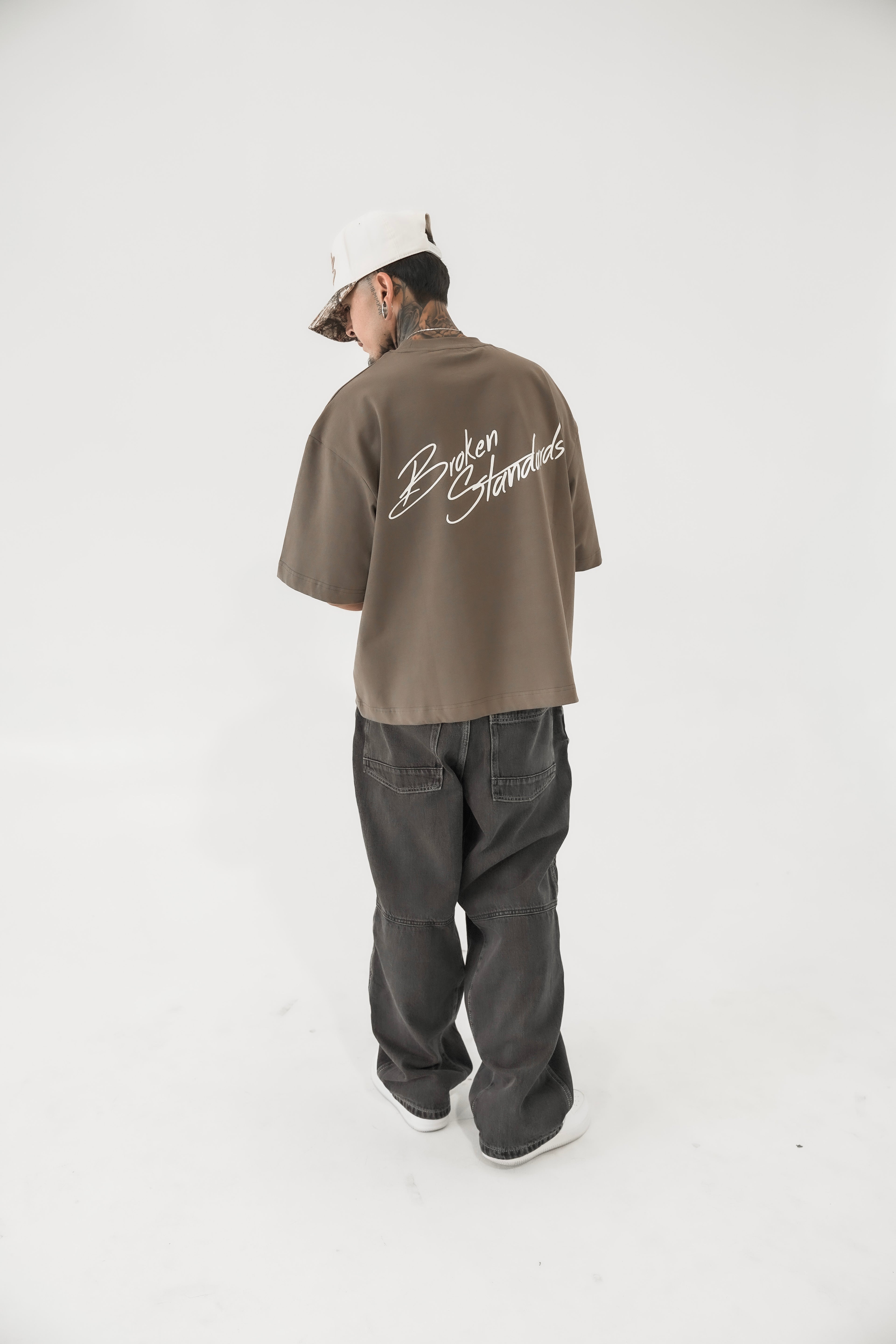 BS OVERSIZED CROPPED TEE - MOCHA